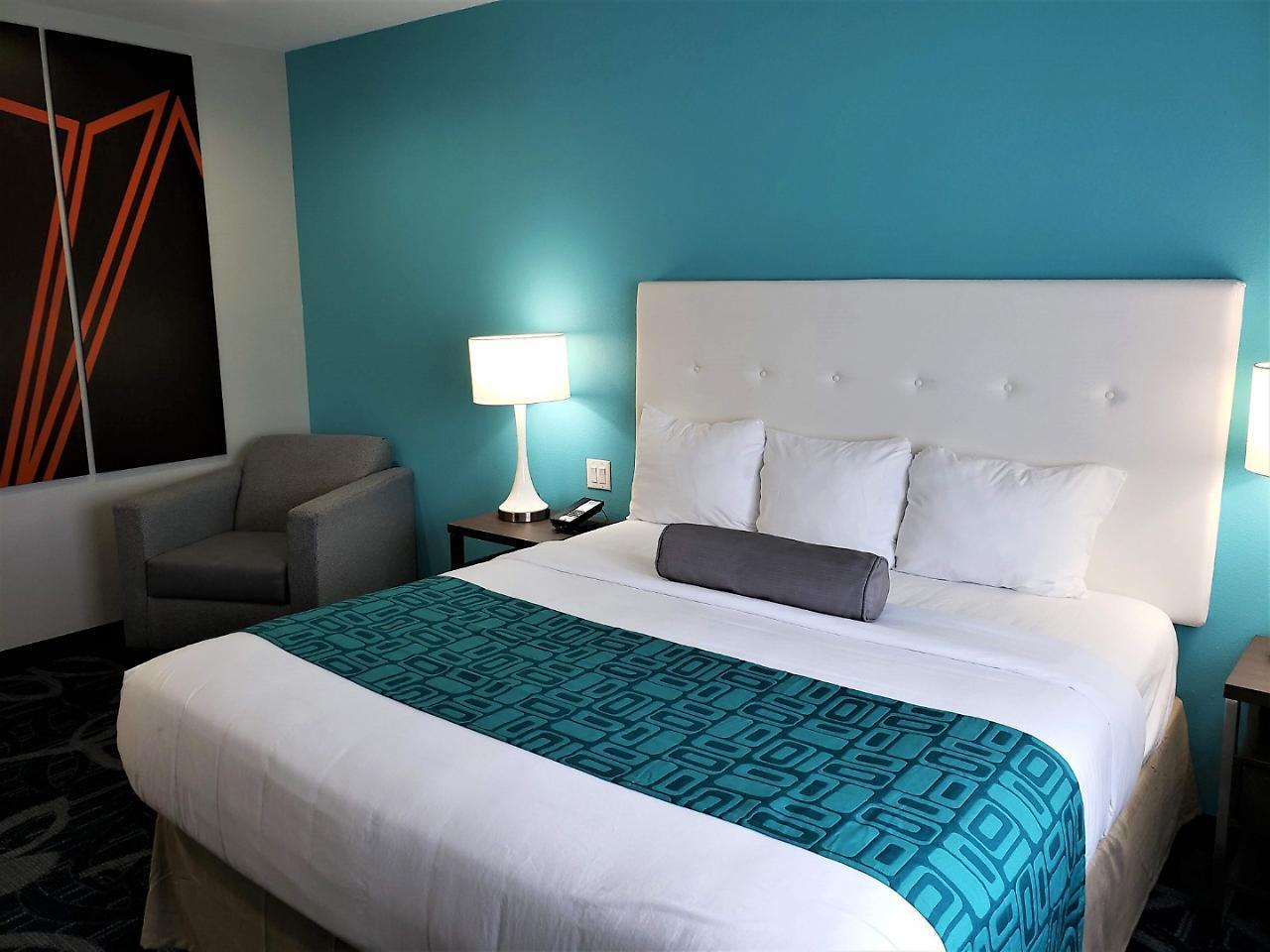 Americas Best Value Inn Houston Willowbrook Extérieur photo