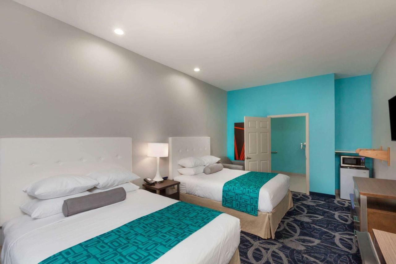 Americas Best Value Inn Houston Willowbrook Extérieur photo